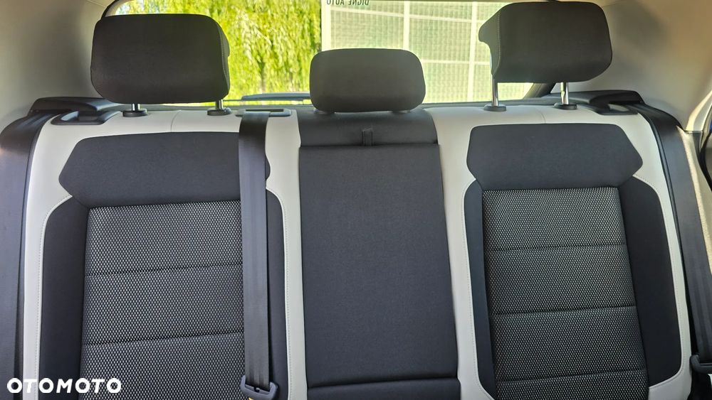 Volkswagen T-Roc 2.0 TDI SCR DSG Style - 13