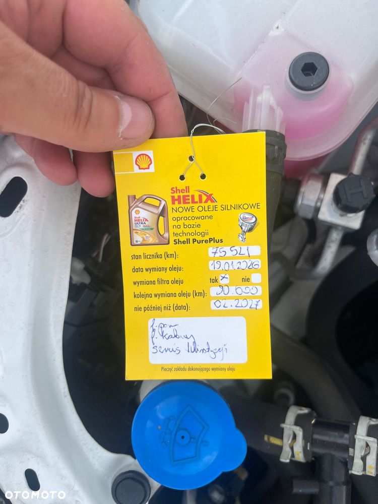 Toyota Corolla - 10