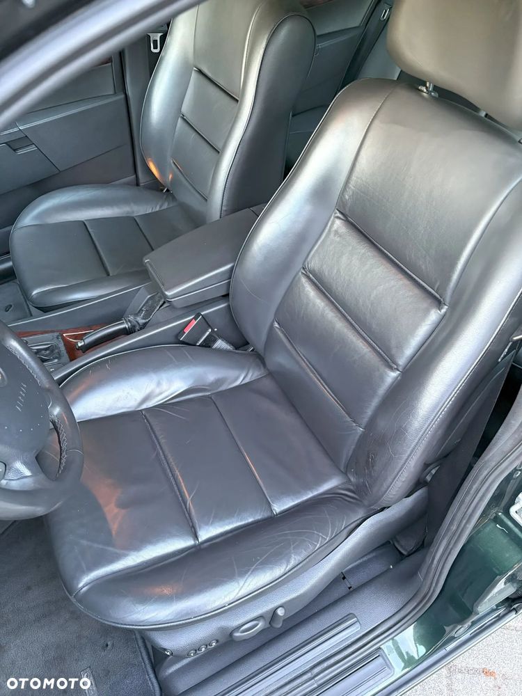 Opel Omega 2.2 Elegance - 15