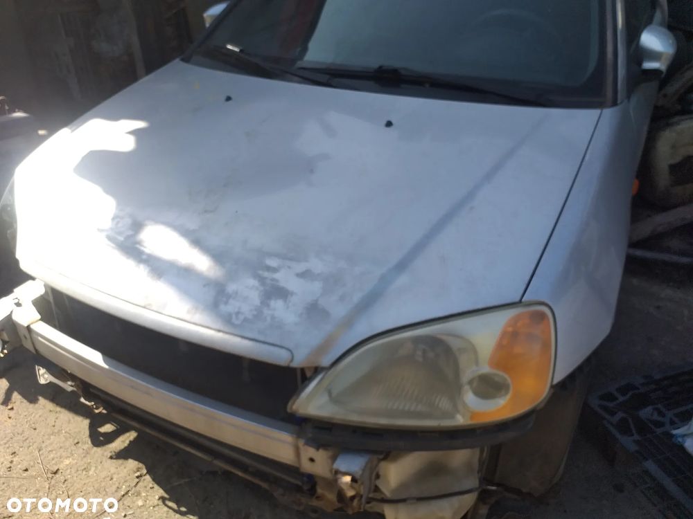 Auto na części - Honda Civic benzyna 120KM 2001 Silnik Skrzynia Drzwi Maska Klapa Błotnik Zderzak Lampa Szyba Klamka Lusterko Deska Kokpit - 1