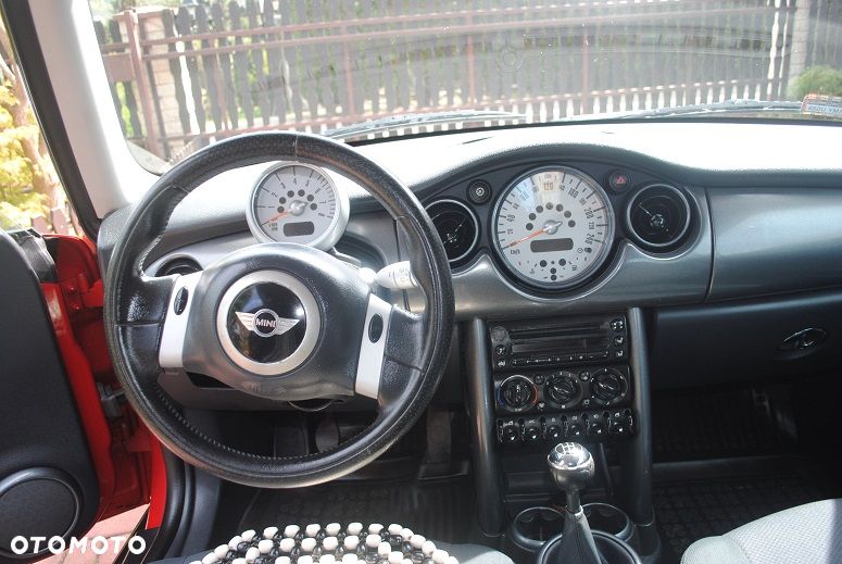 MINI Cooper Standard - 10