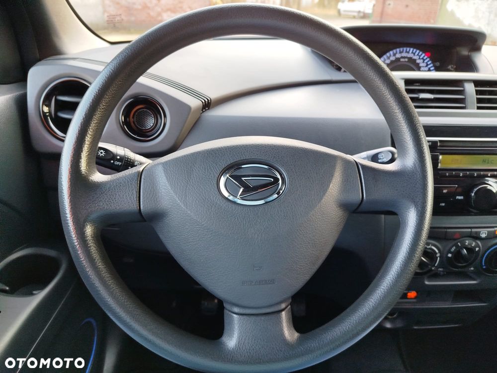 Daihatsu Materia - 21