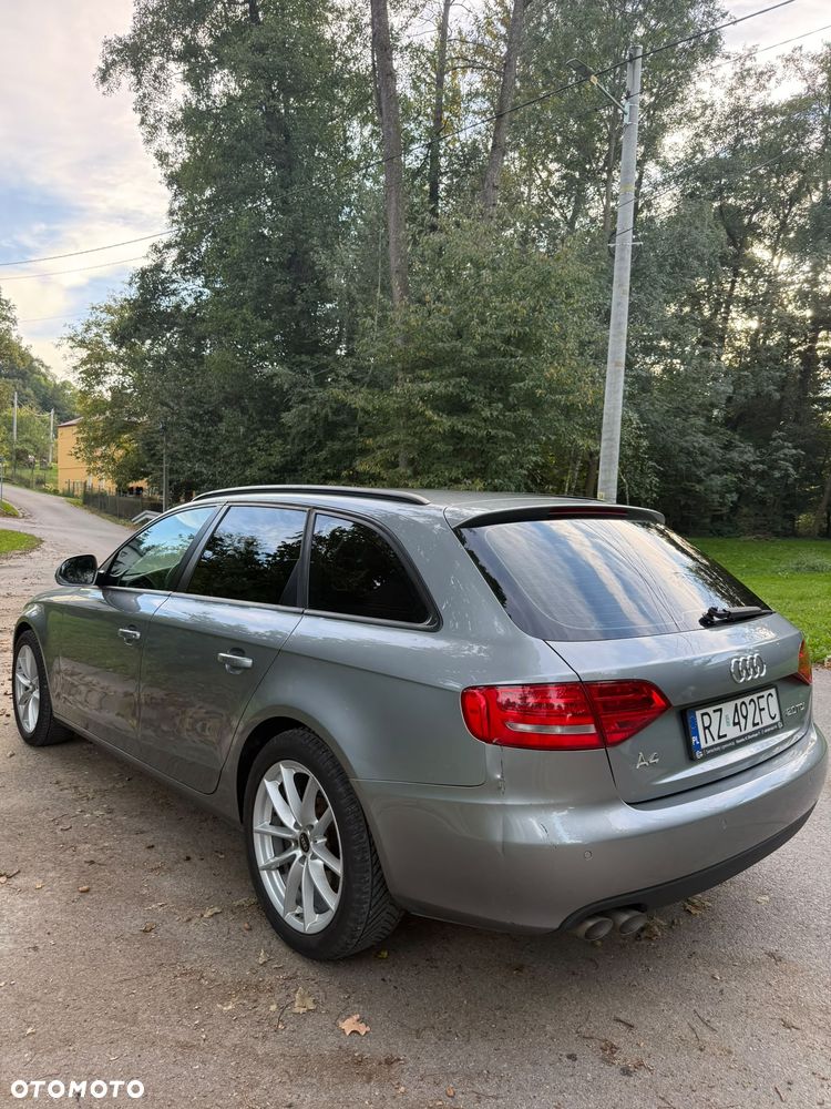 Audi A4 Avant - 7