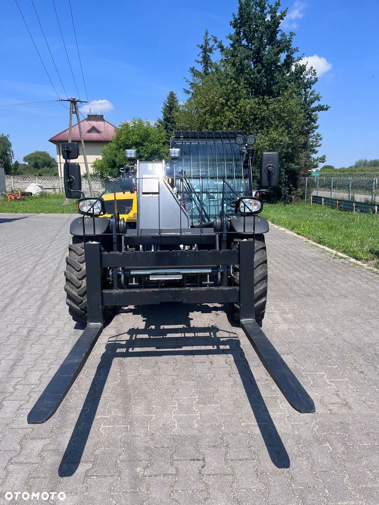 New Holland TH6.26 - 2