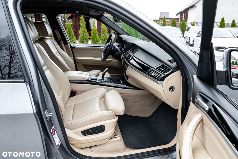 BMW X5 4.0d xDrive - 21