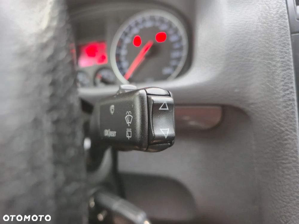 Volkswagen Touran 1.9 TDI - 12