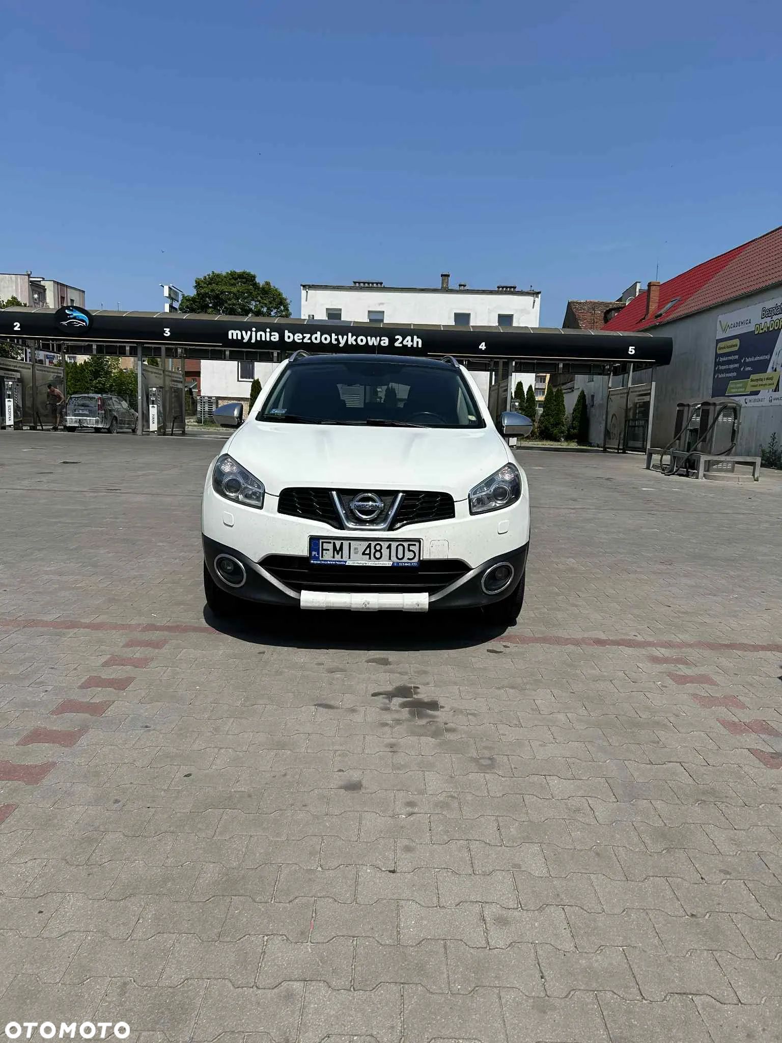 Nissan Qashqai - 1