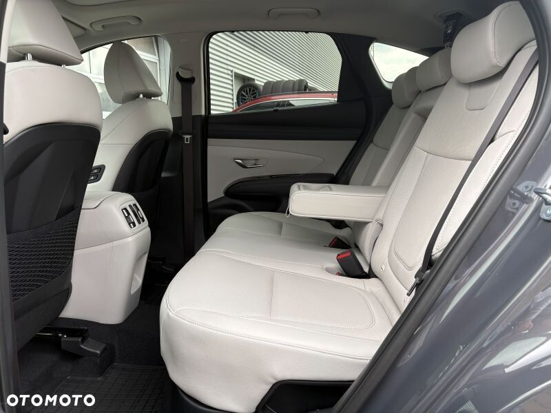 Hyundai Tucson 1.6 T-GDi HEV Platinum 2WD - 15