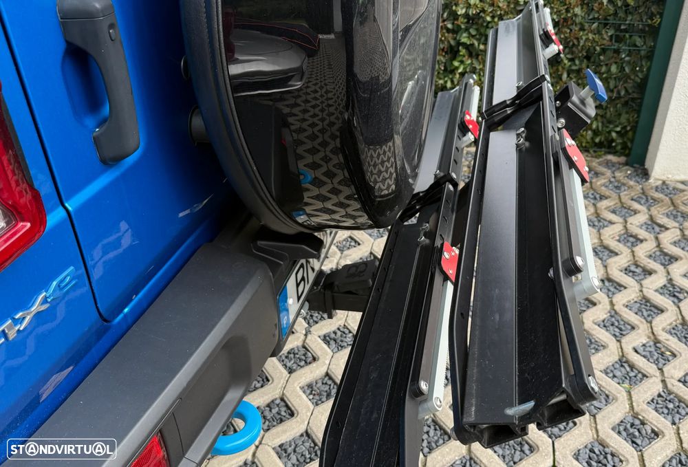 Jeep Wrangler Unlimited - 11