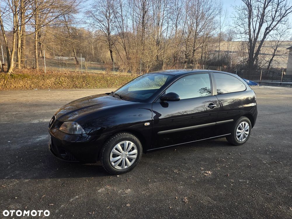 Seat Ibiza SC 1.4 16V Sport - 1