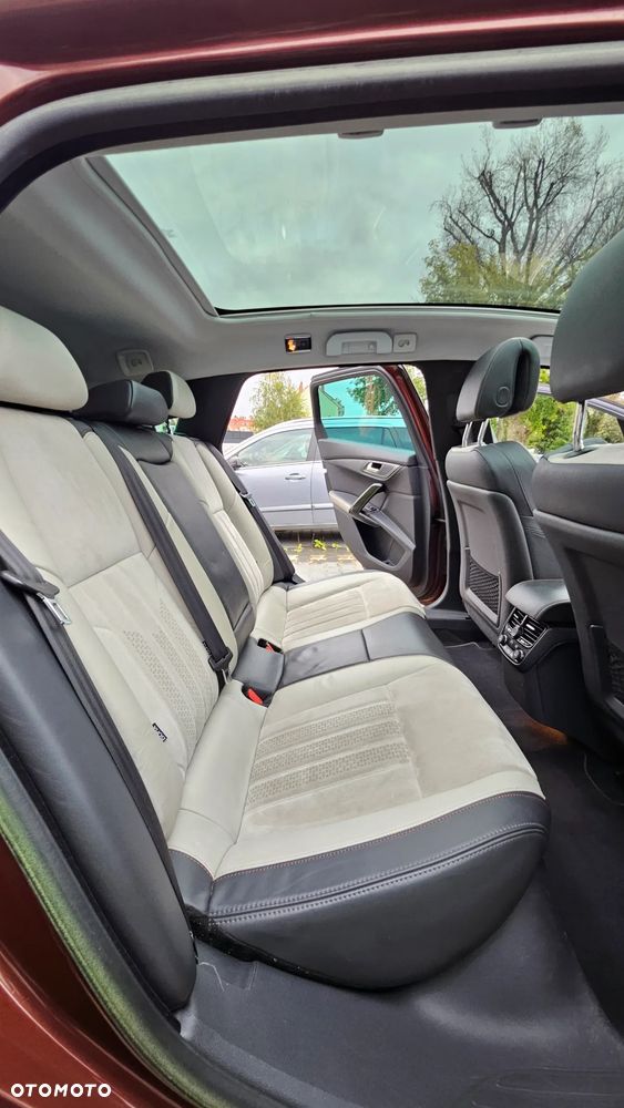 Peugeot 508 RXH 2.0 HDi HYbrid4 - 11