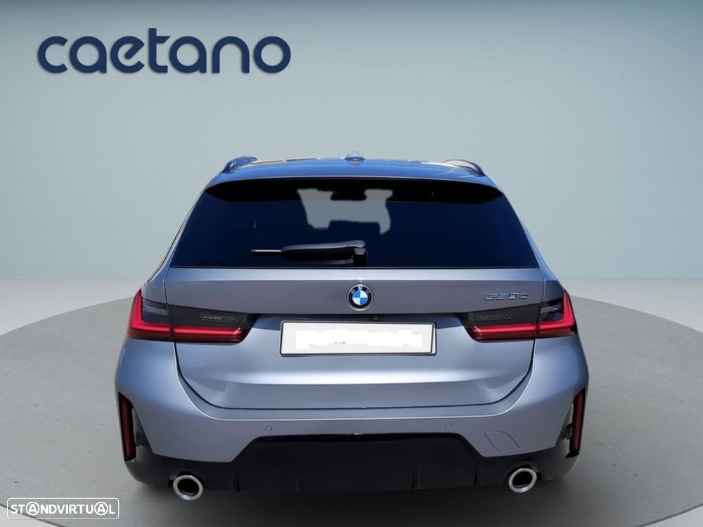 BMW 320 d Pack Desportivo M Auto - 7