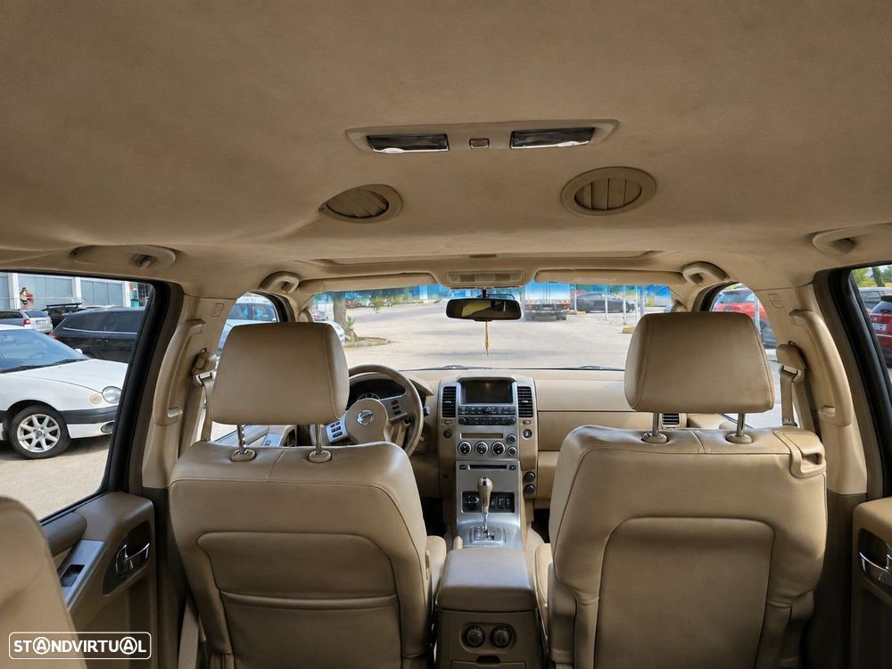 Nissan Pathfinder - 13