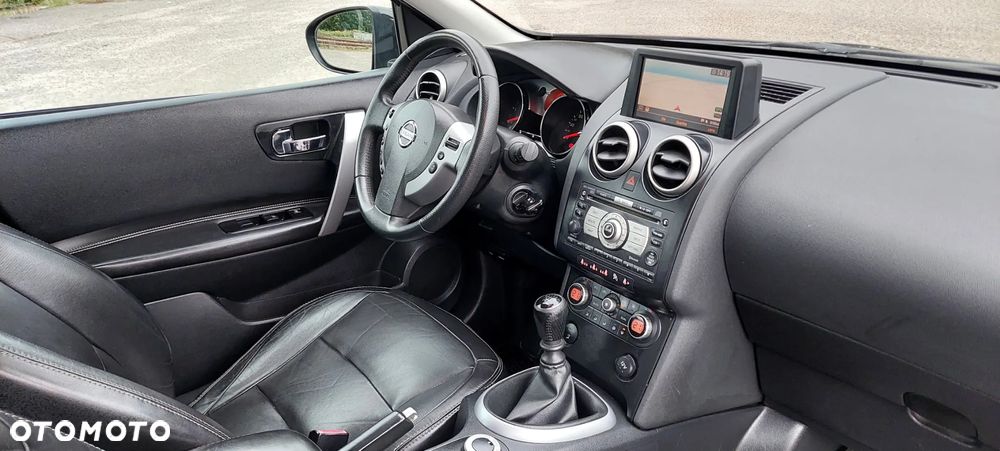 Nissan Qashqai - 30