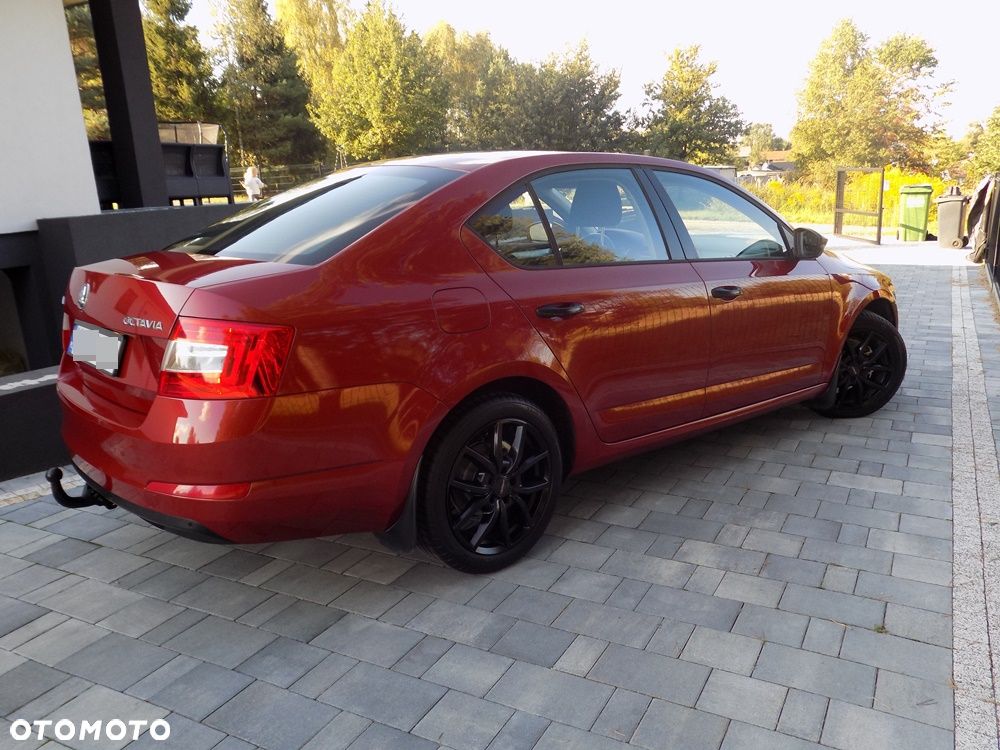Skoda Octavia 2014 photo 3