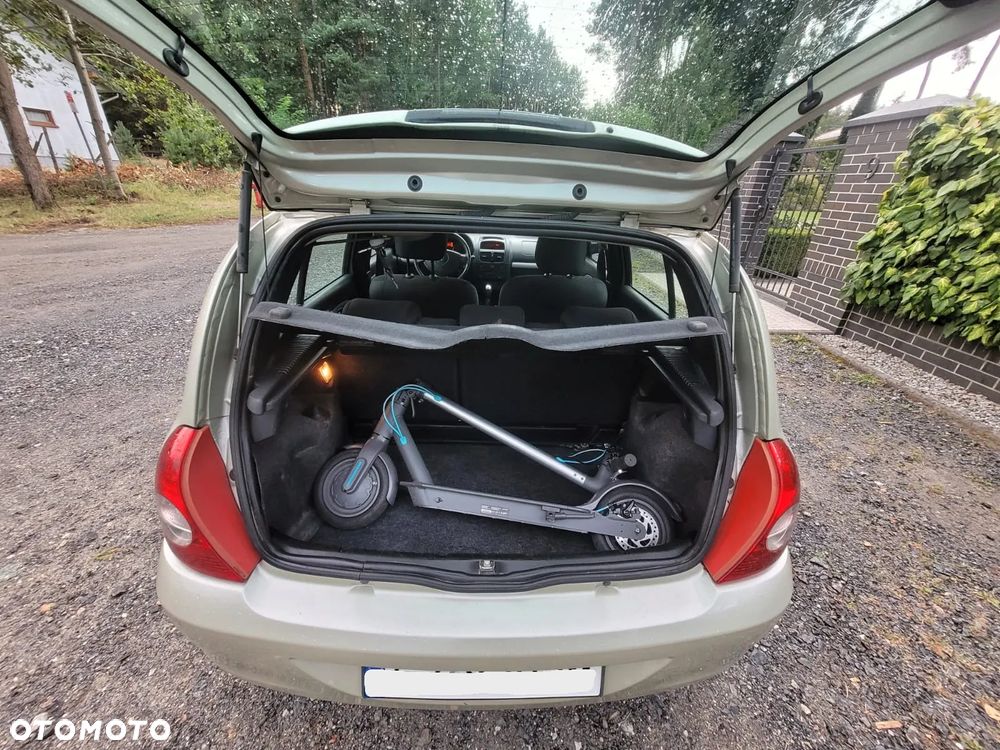 Renault Clio 1.5 dCi Alize - 9
