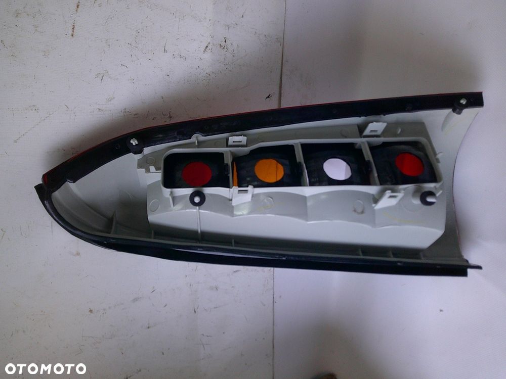 opel astra ii g kombi lampa tył lewa tylna - 5