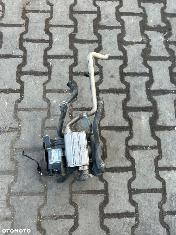 Volkswagen Touran II ogrzewanie postojowe webasto Caddy Passat - 1