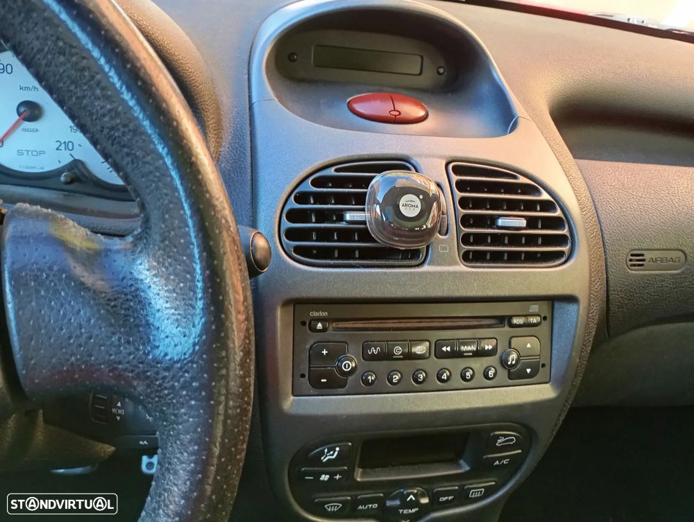 Peugeot 206 1.1 Black & Silver - 4