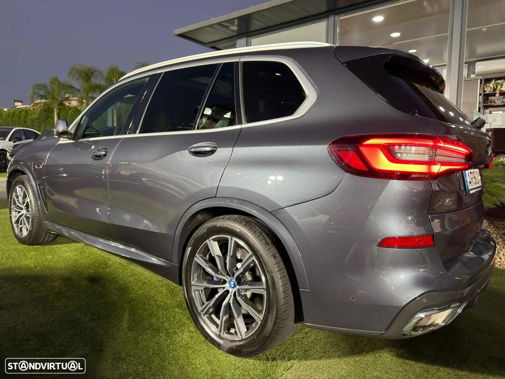 BMW X5 45 e xDrive Pack M - 16