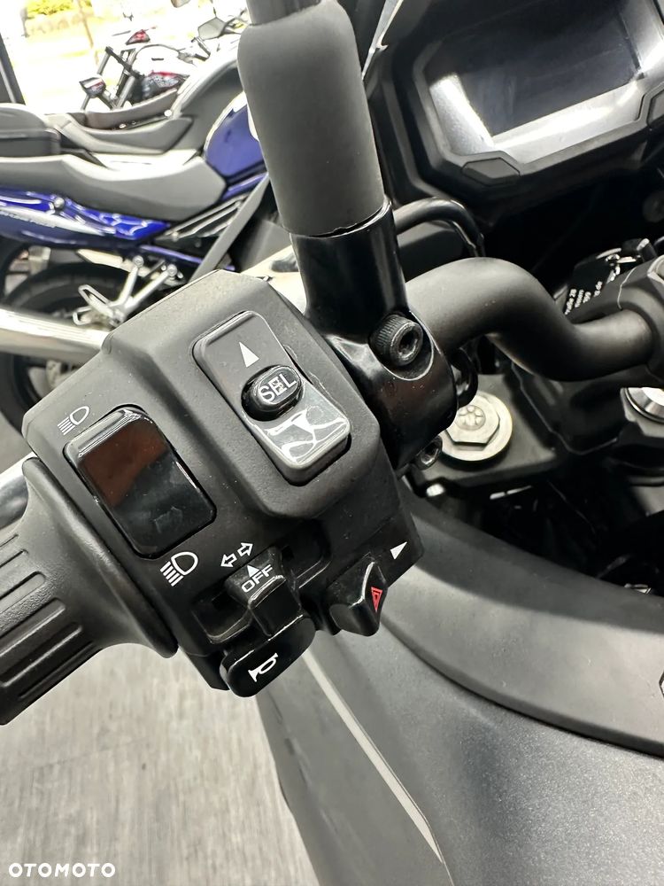 Kawasaki Versys 650 - 13
