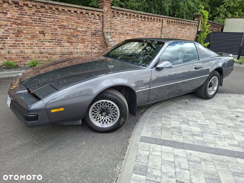 Pontiac Firebird - 3