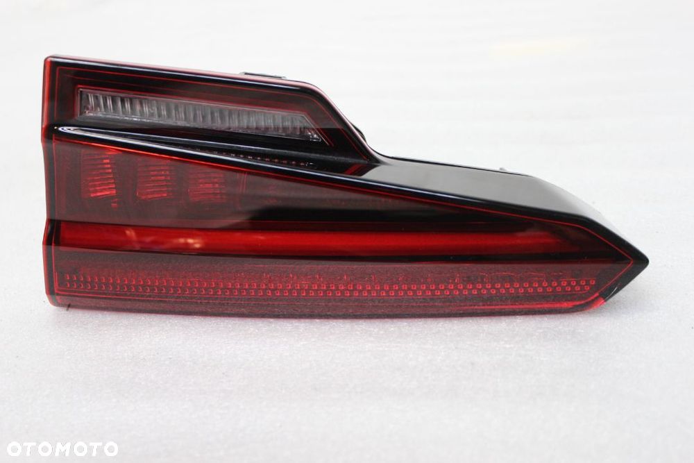 Lampa Tylna Prawa Audi A4 B9 Sedan USA 8W5945094D 2018