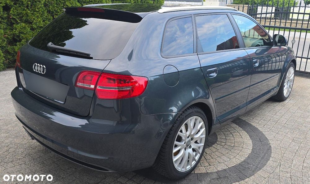 Audi A3 Sportback 2.0 TDI DPF quattro S line Sportpaket plus - 3