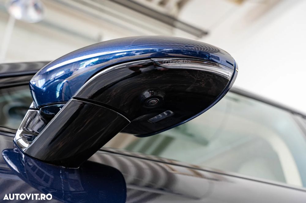 Porsche Panamera 4 E-Hybrid - 39