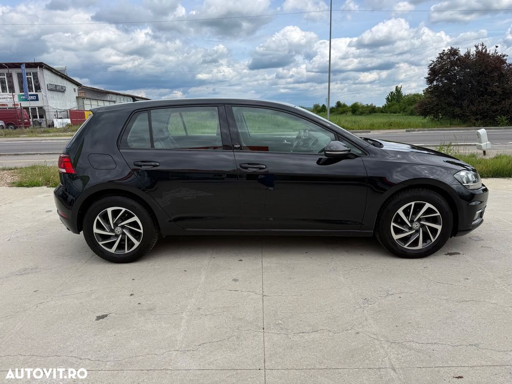 Volkswagen Golf 1.2 TSI BlueMotion Technology Allstar - 10