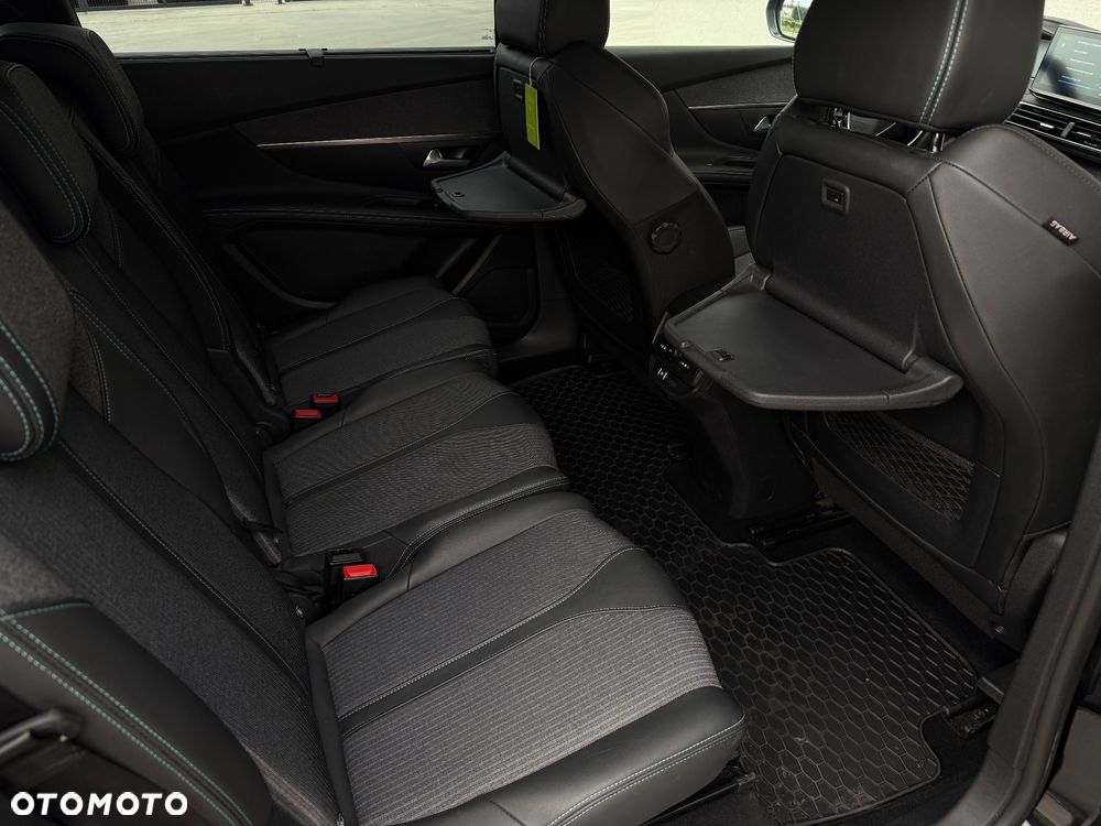 Peugeot 5008 2.0 BlueHDi Allure Pack S&S EAT8 - 40