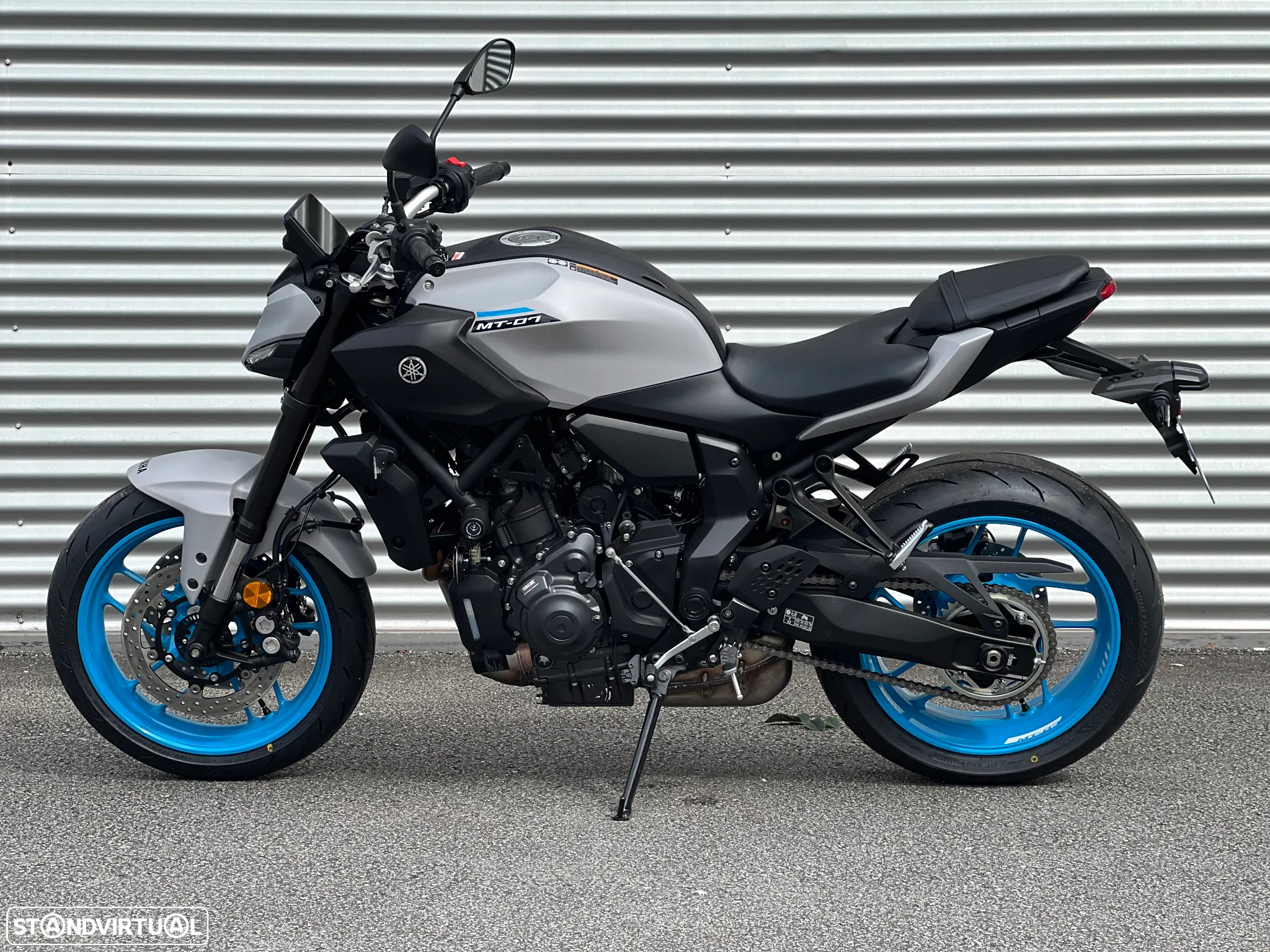 Yamaha MT-07 - 5
