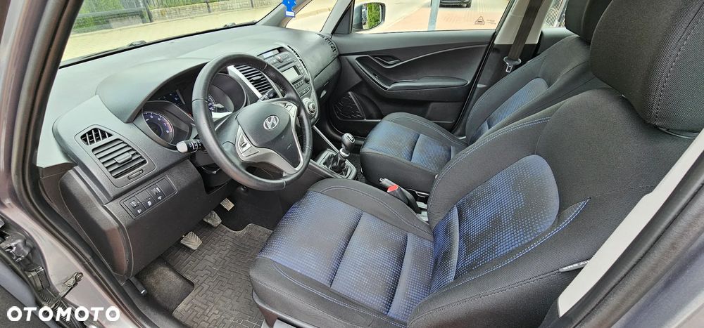 Hyundai ix20 1.4 blue Comfort - 10