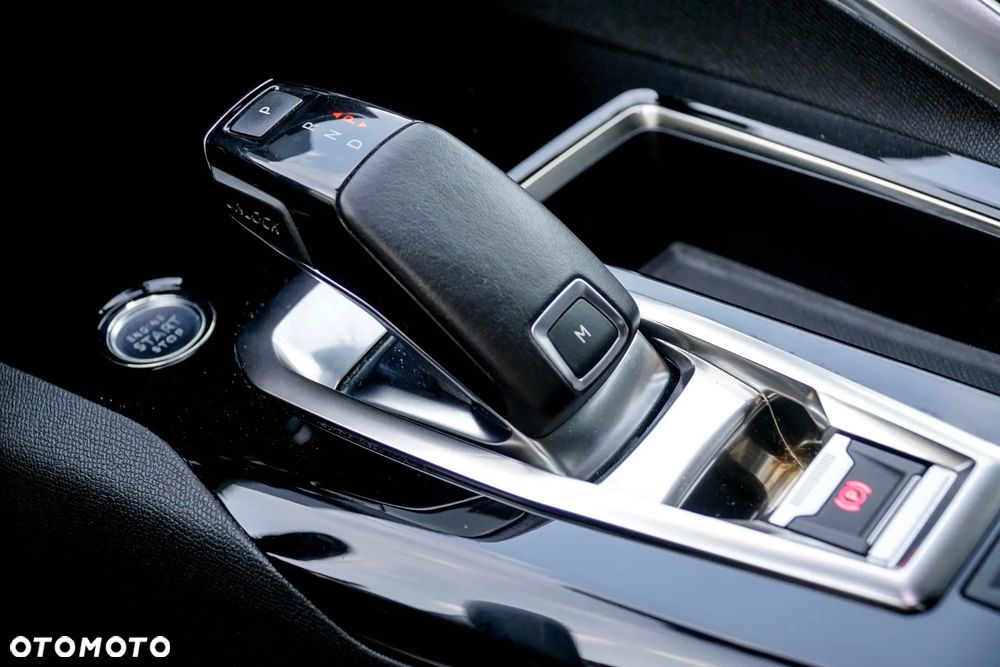 Peugeot 3008 BlueHDi 130 Stop & Start EAT8 Allure - 33