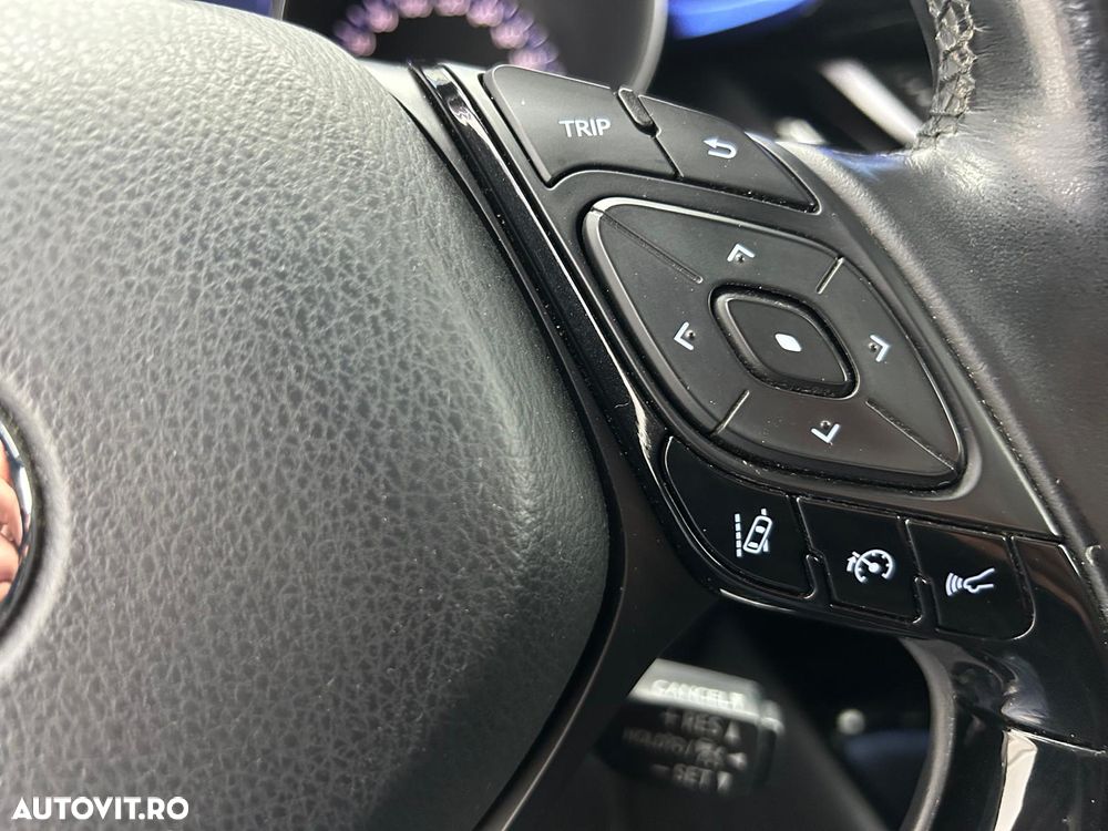 Toyota C-HR Style - 17