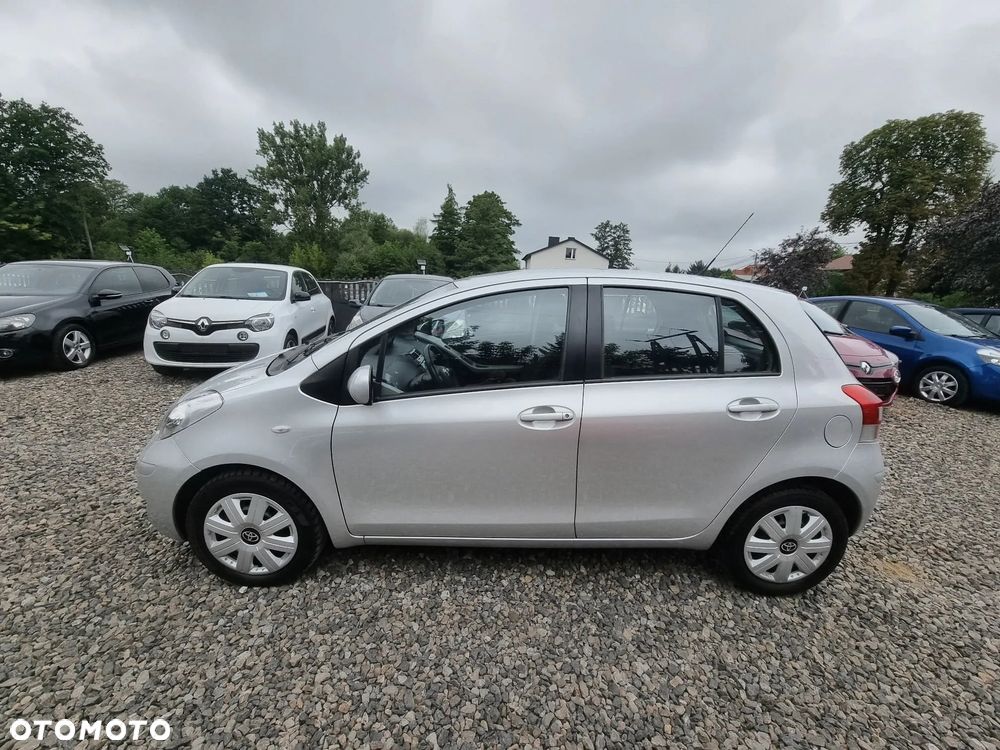 Toyota Yaris 1.33 Sol - 14