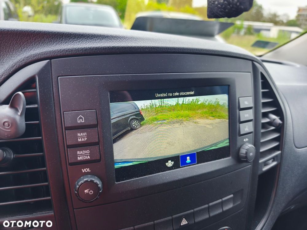 Mercedes-Benz E-Vito - 34