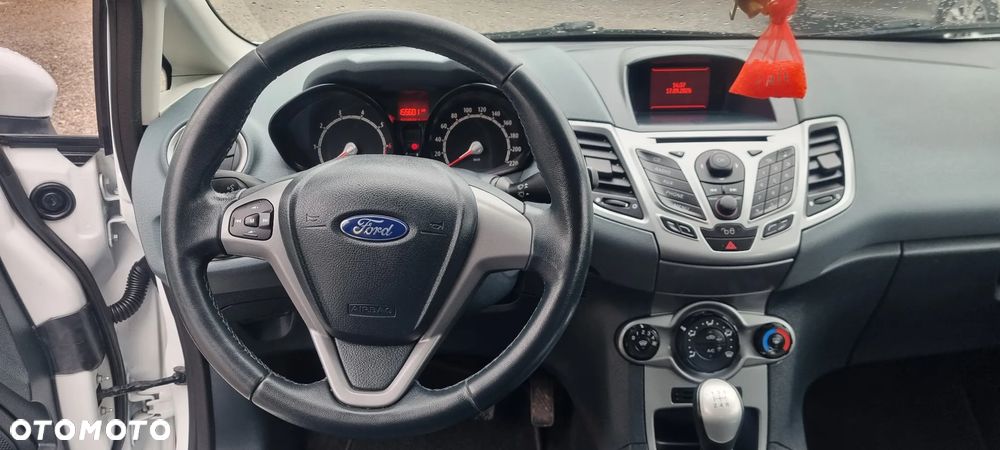 Ford Fiesta - 9