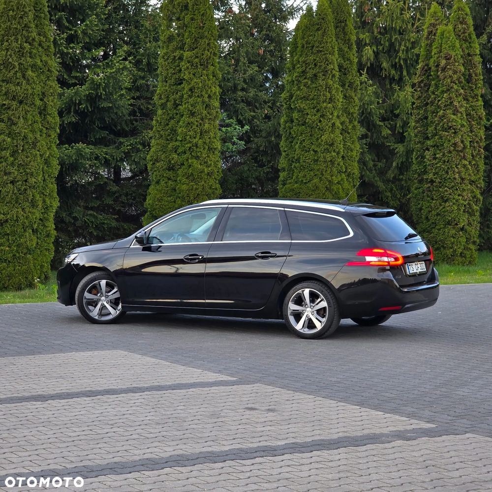 Peugeot 308 PureTech 130 GPF EAT8 Stop & Start Active Business-Paket - 14