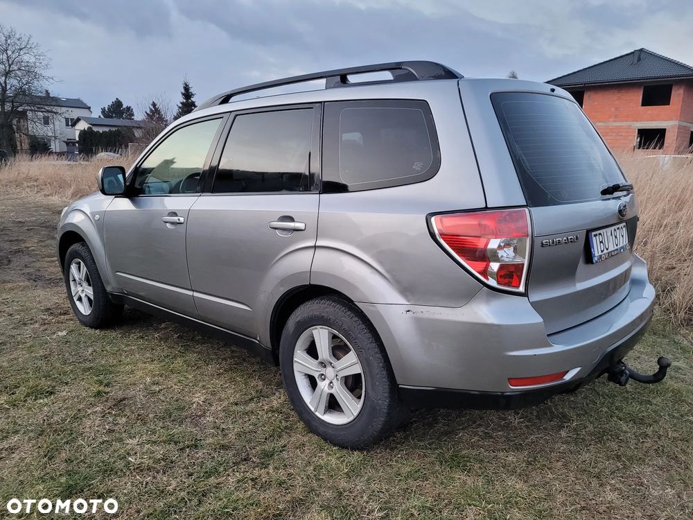 Subaru Forester 2.0 XA Euro5 - 8