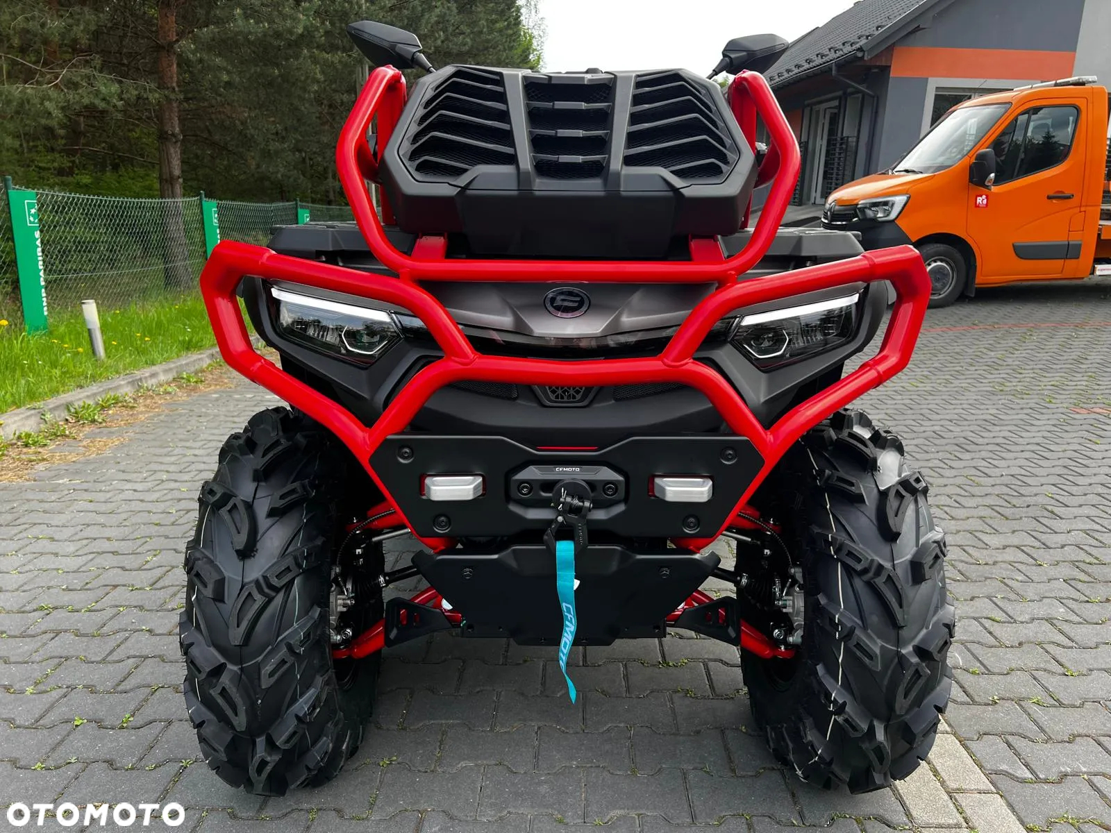CFMoto CForce - 12