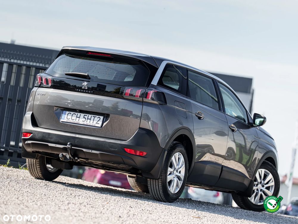 Peugeot 5008 - 4