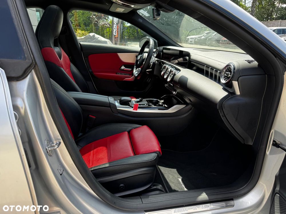 Mercedes-Benz CLA AMG 35 4Matic AMG Speedshift 7G-DCT - 15