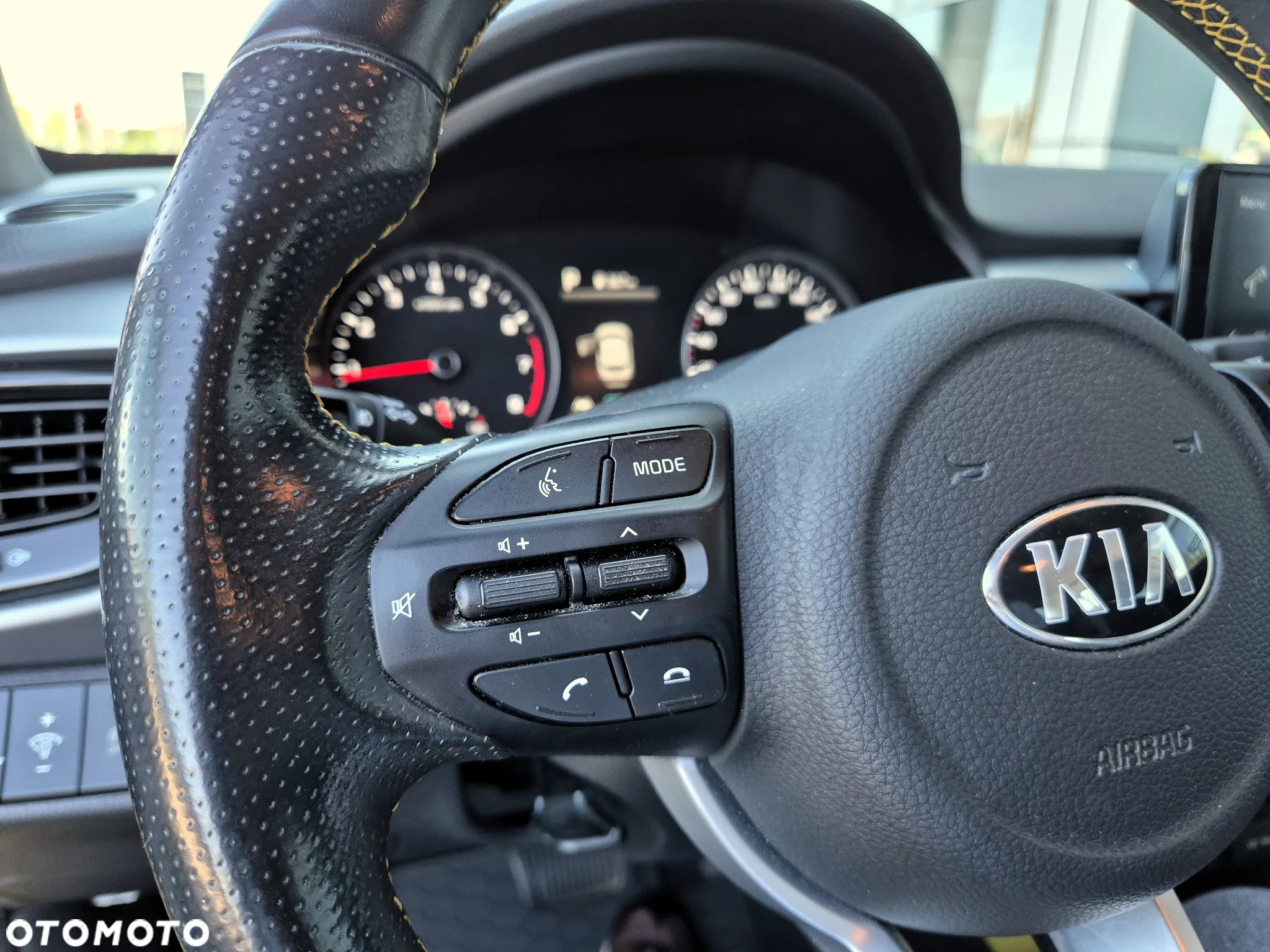 Kia Stonic 1.0 T-GDI L DCT - 24