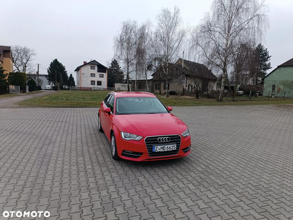 Audi A3 Sportback 1.6 TDI (clean diesel) Ambiente - 10