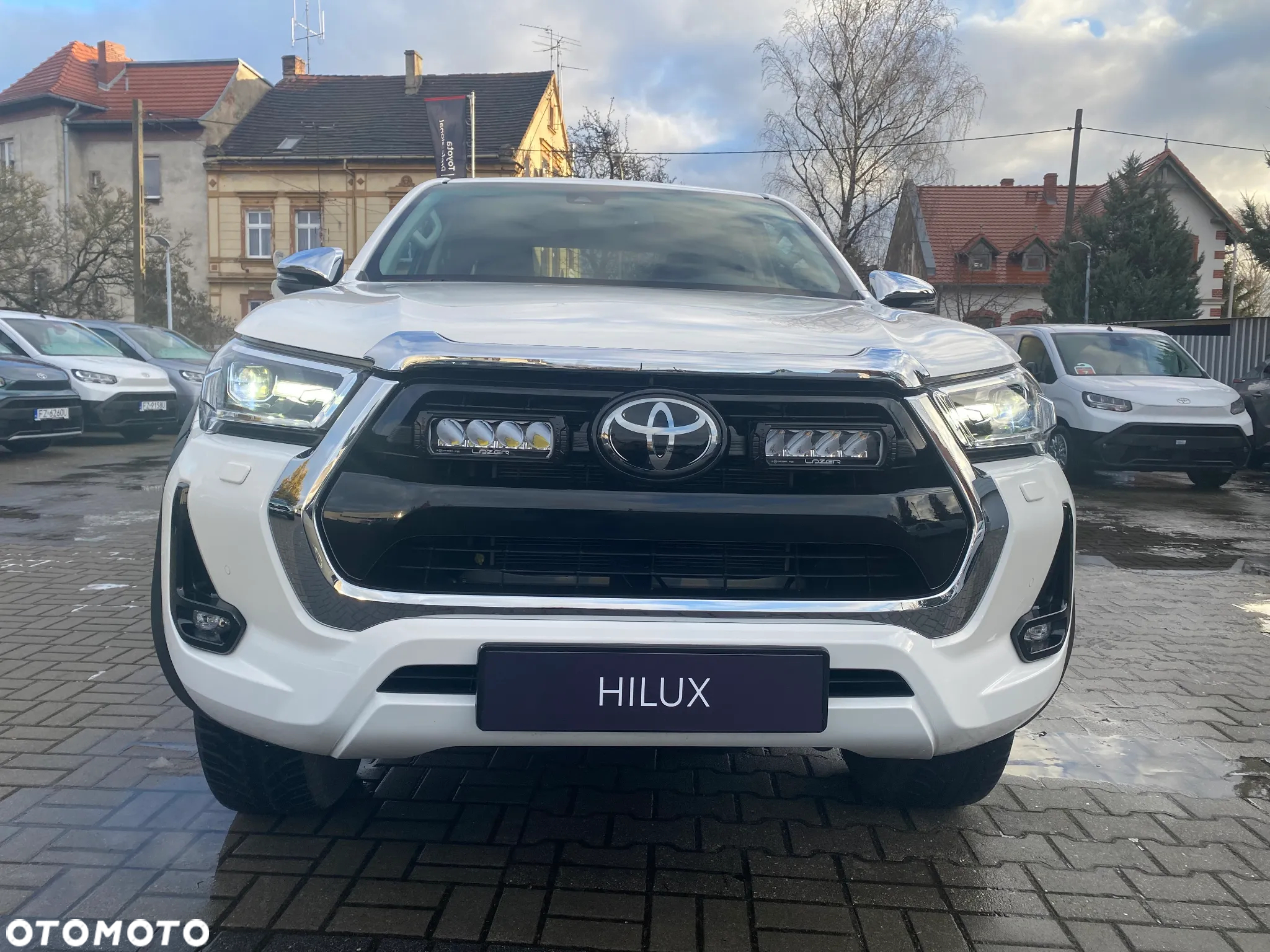 Toyota Hilux 2.8 D-4D Double Cab SR5 4x4