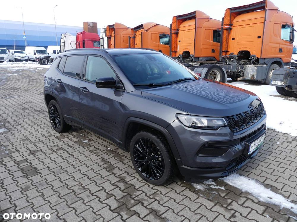 Jeep Compass - 2