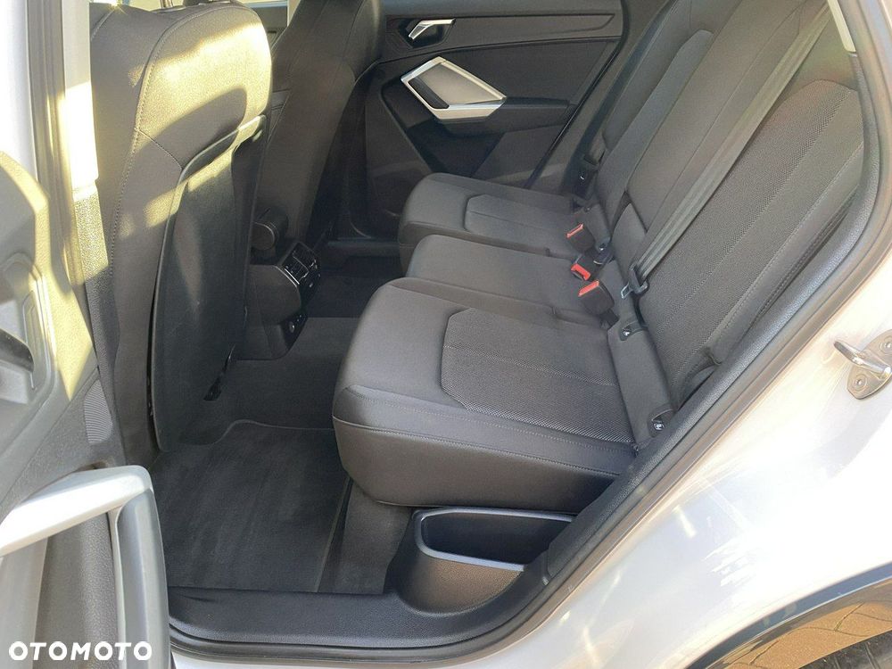 Audi Q3 35 TFSI Advanced S tronic - 33