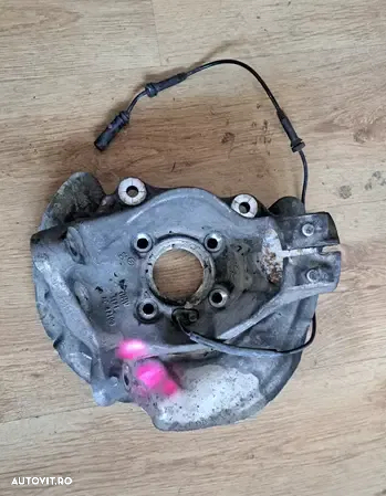 Amortizor stg dr fata flansa arc senzor acceleratie amortizor cablu adaptor BMW seria 2  228iX ; 3 320dX  320iX F - 2