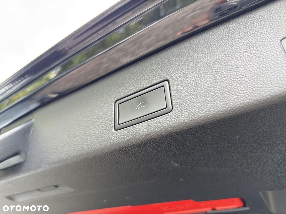Volkswagen Golf - 15